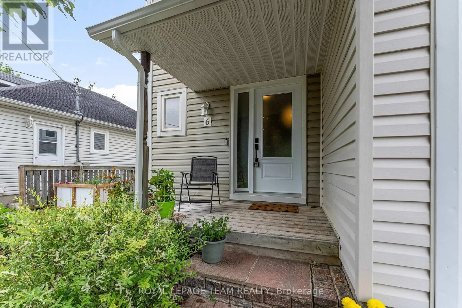 6 JASON STREET