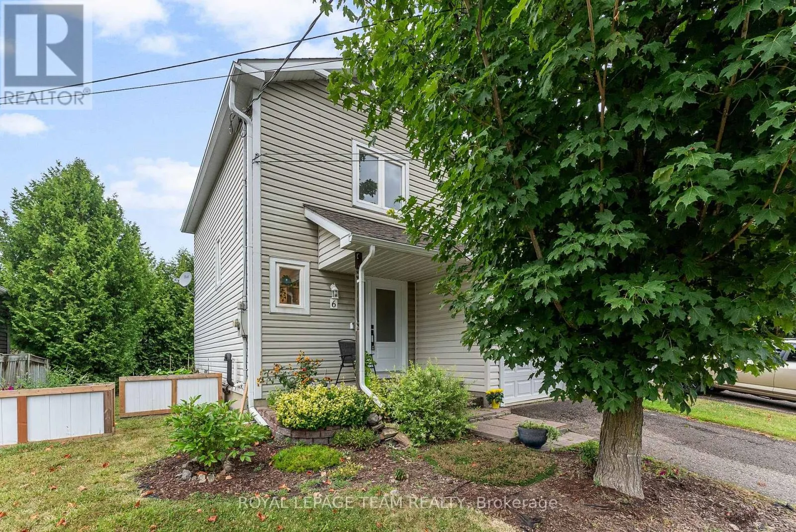6 JASON STREET