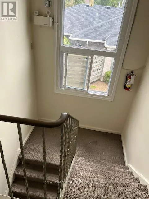 20 - 118 PERRY STREET, #20