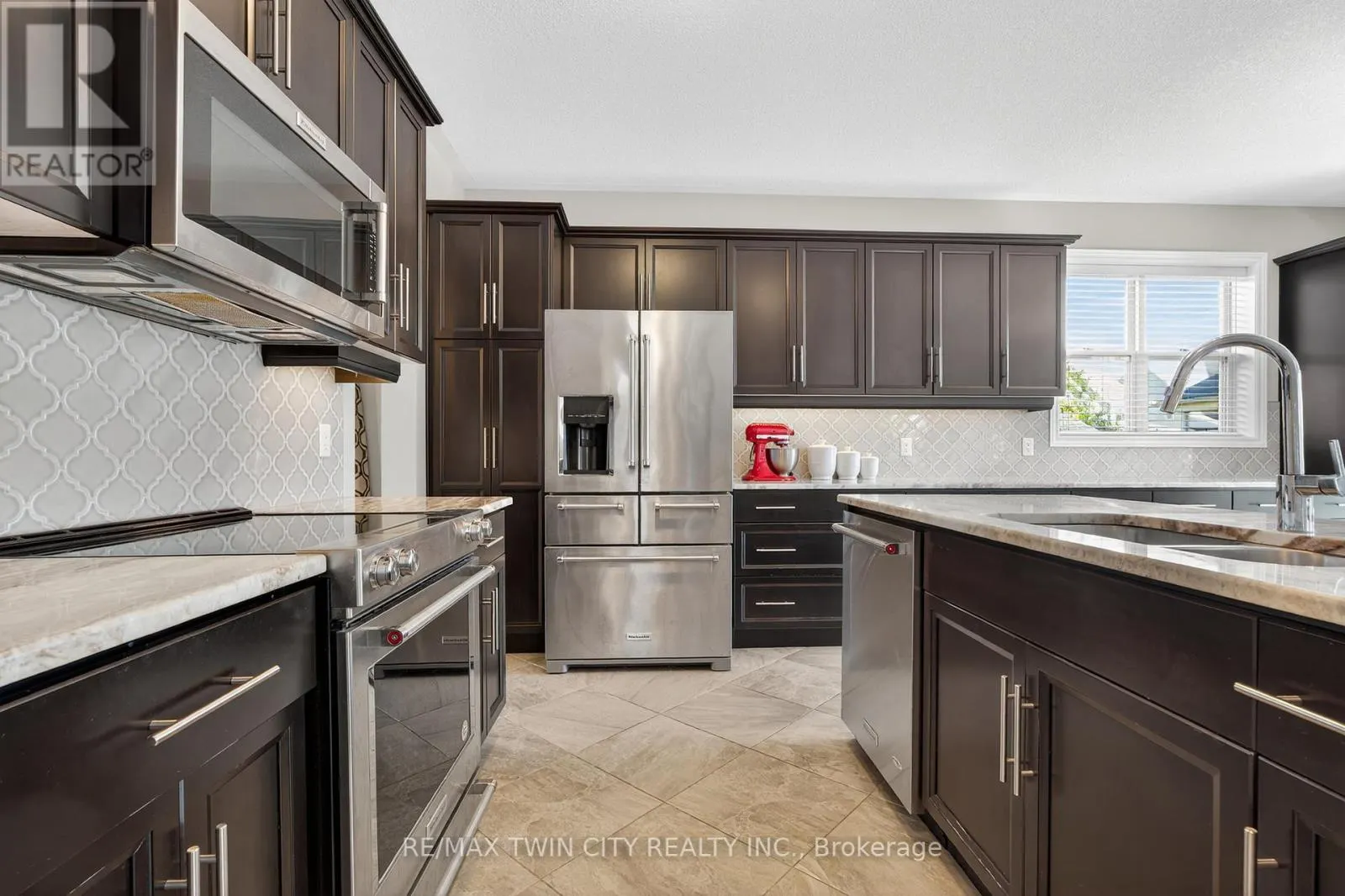 52 TREMAINE DRIVE