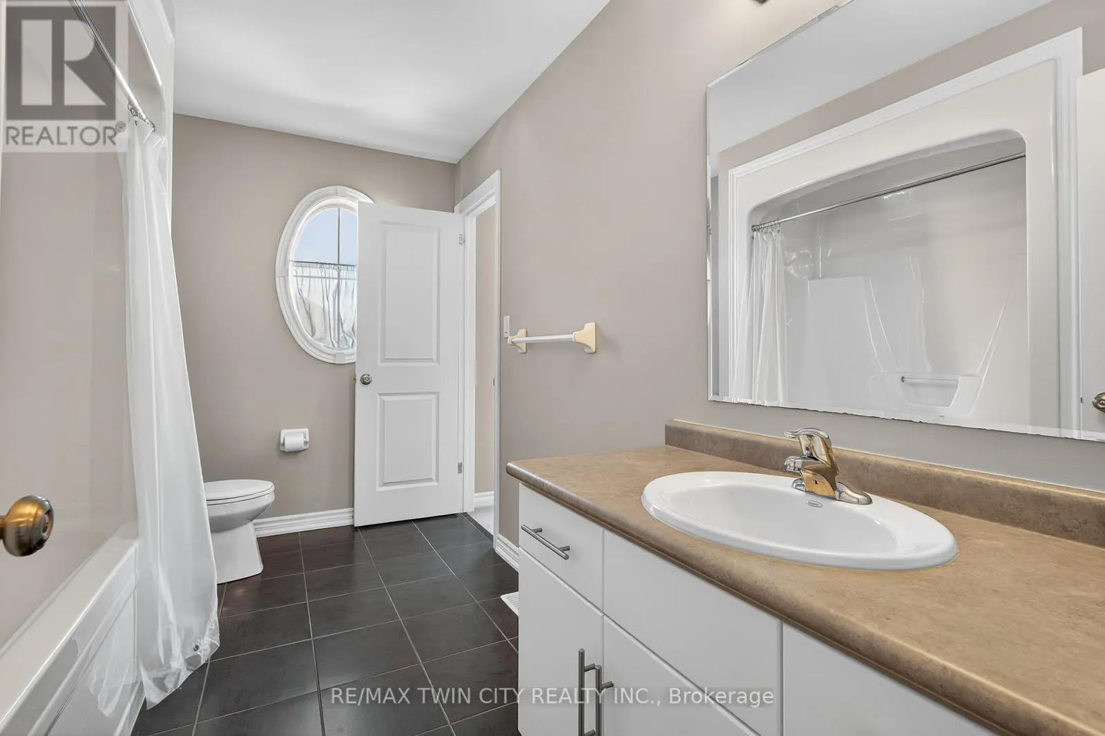 52 TREMAINE DRIVE