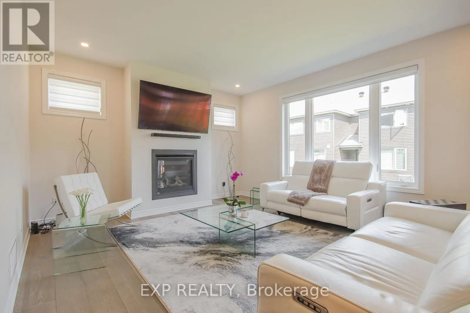 4559 KELLY FARM DRIVE