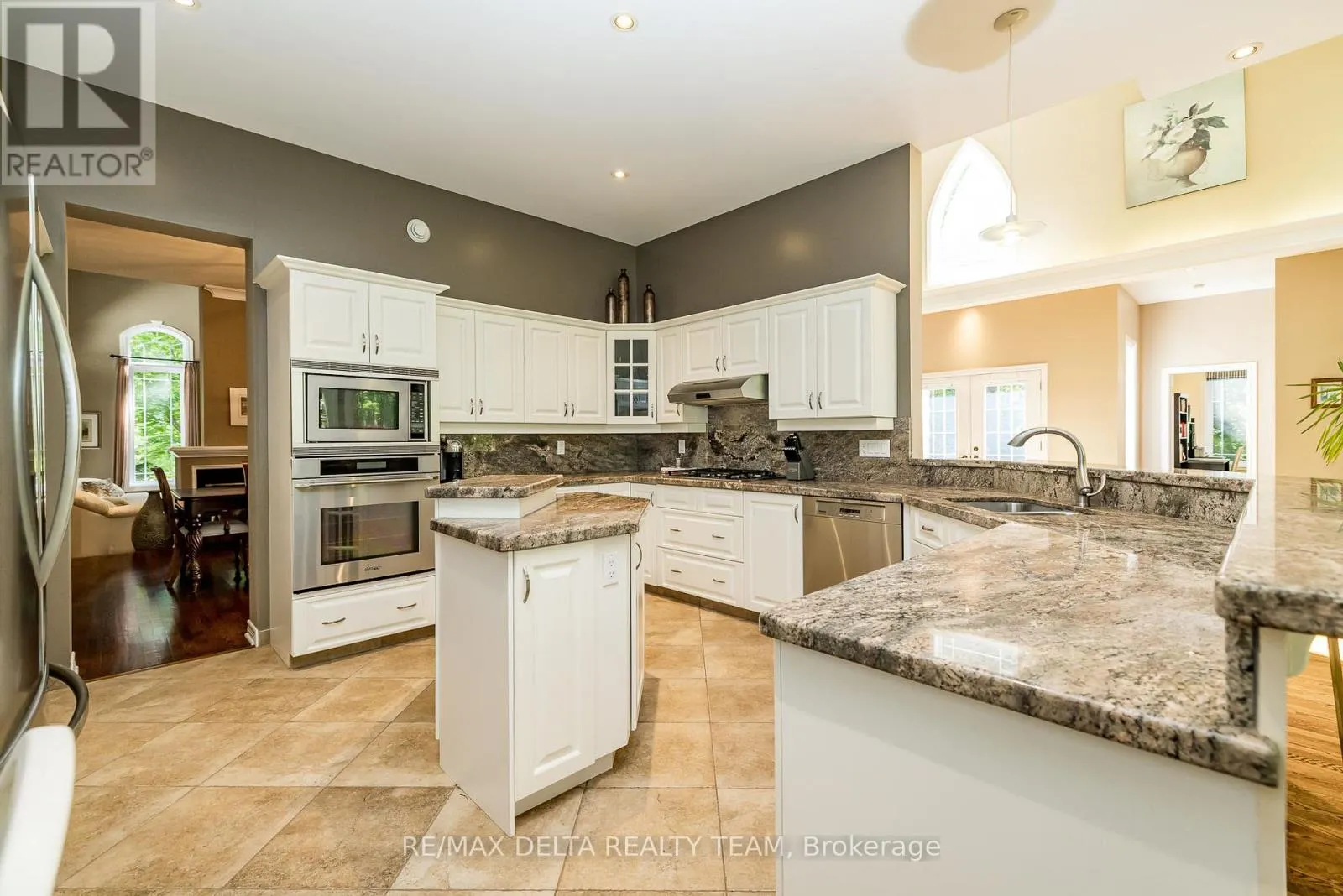1340 GEORGES VANIER DRIVE