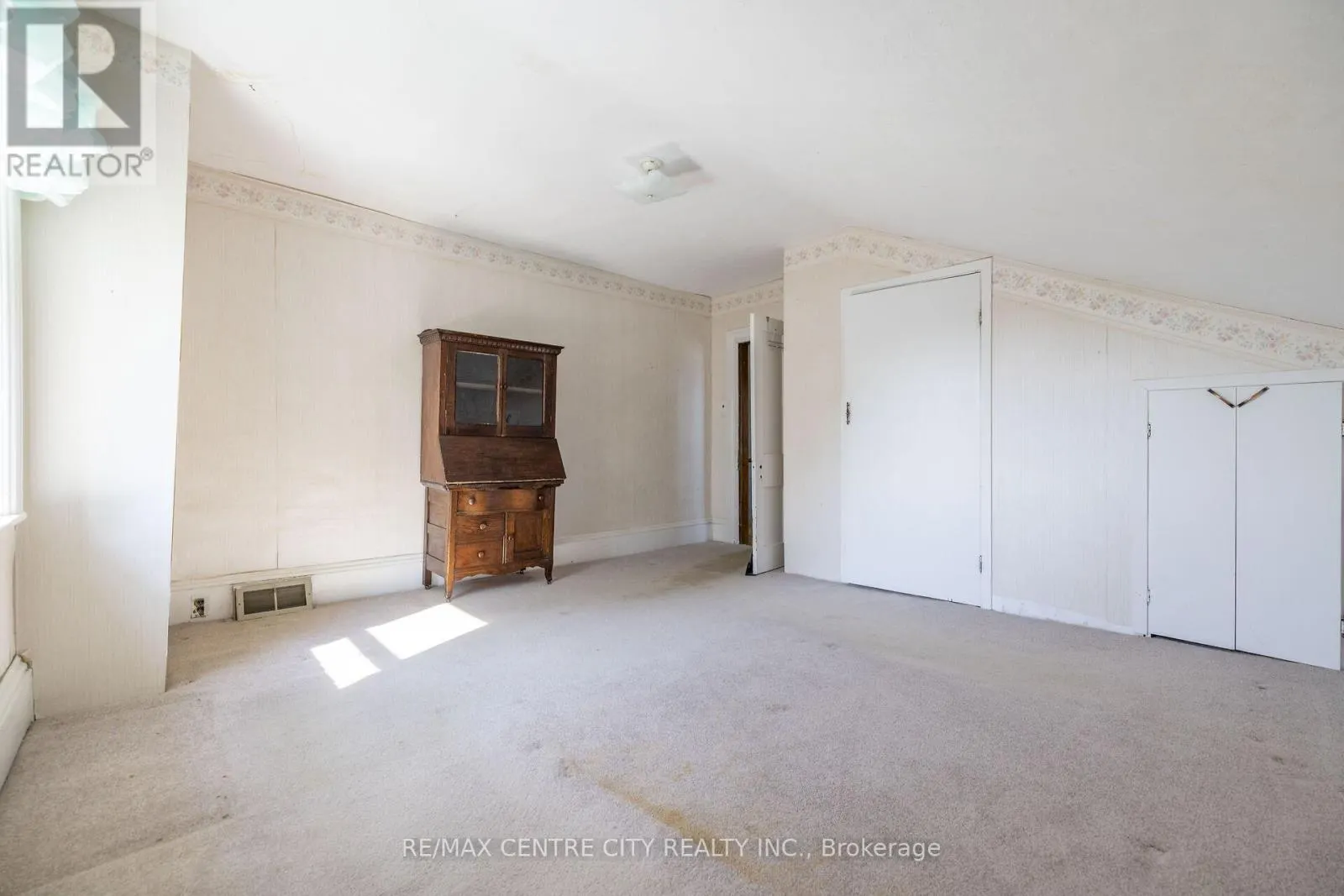 6519/6523 COUNTY ROAD 29 LT 6 CONC 8