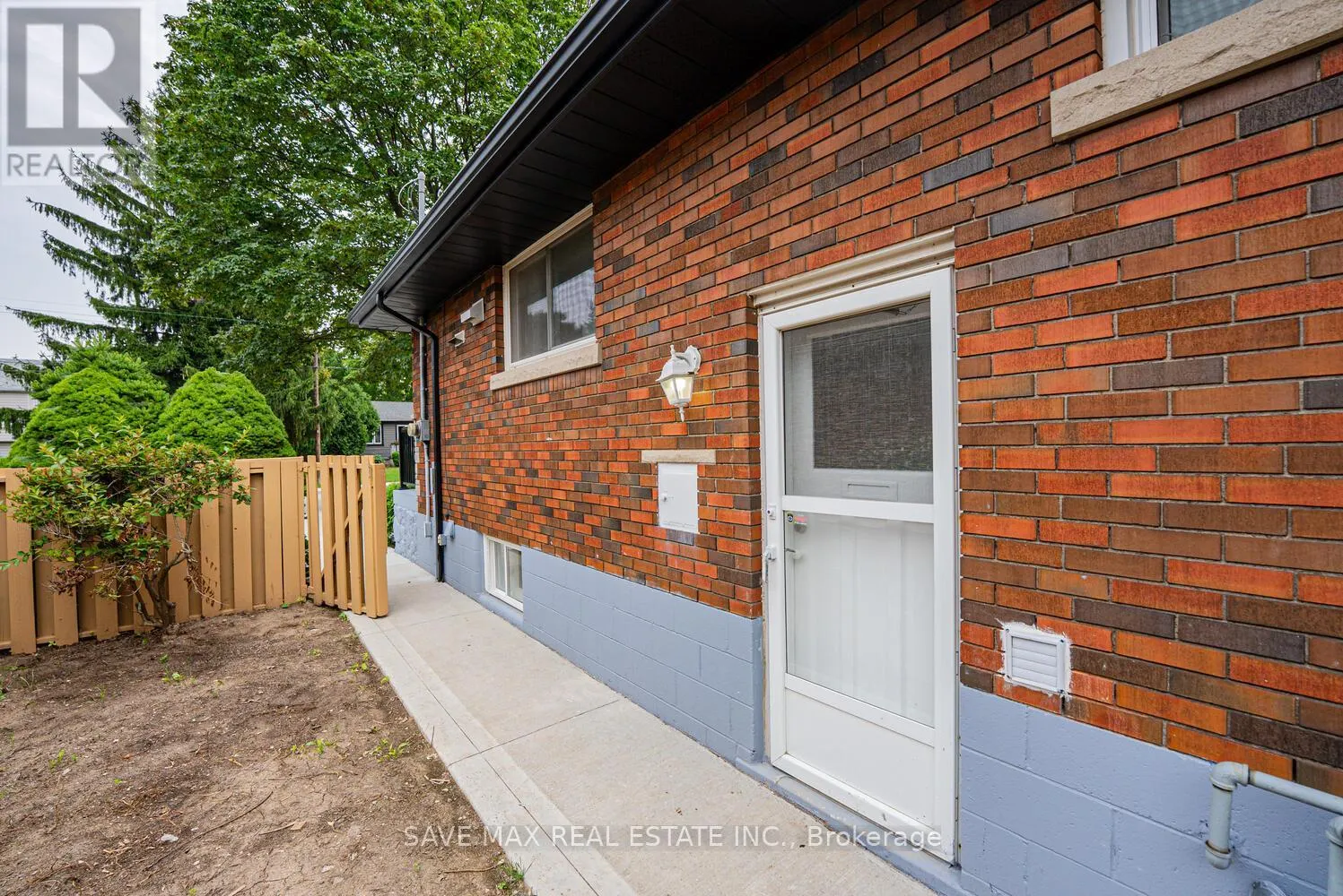 248 WEST 18TH STREET
