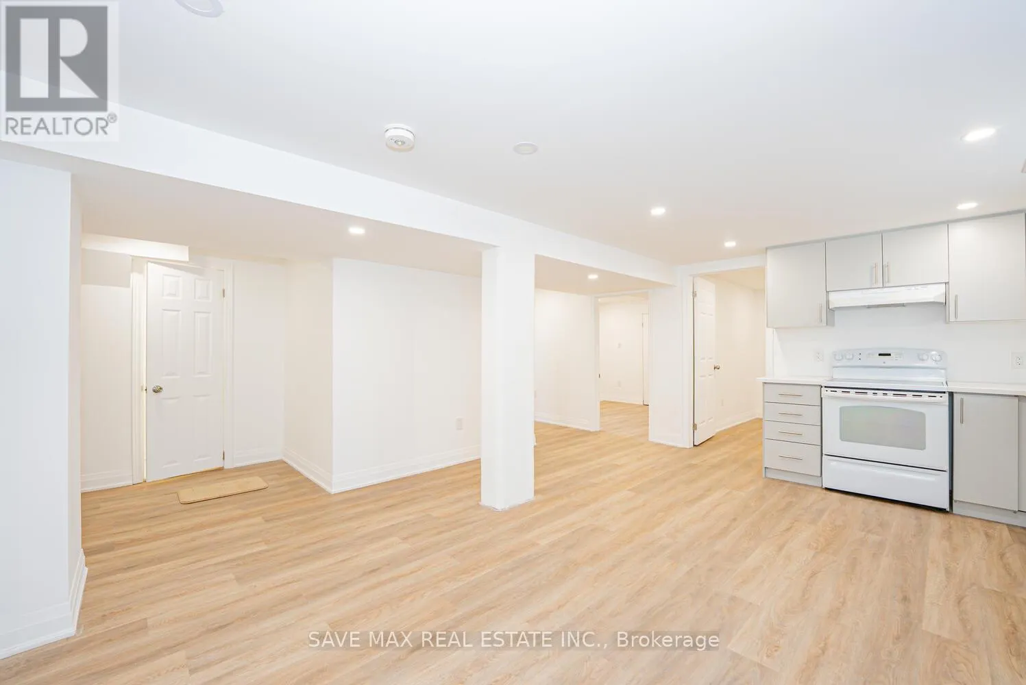 248 WEST 18TH STREET