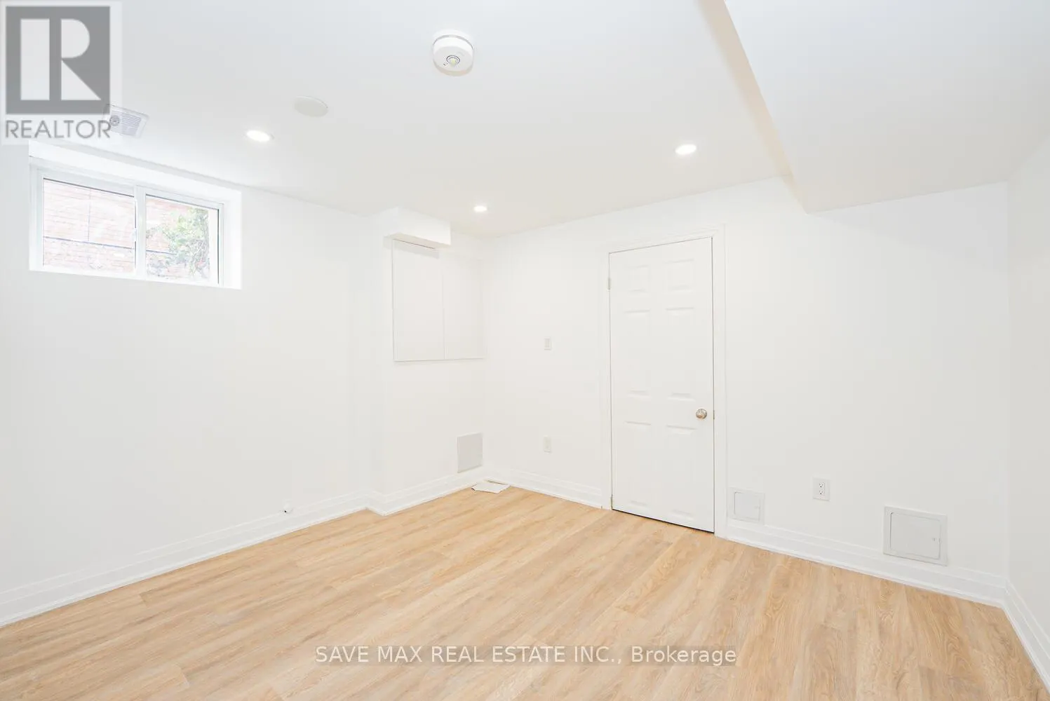 248 WEST 18TH STREET