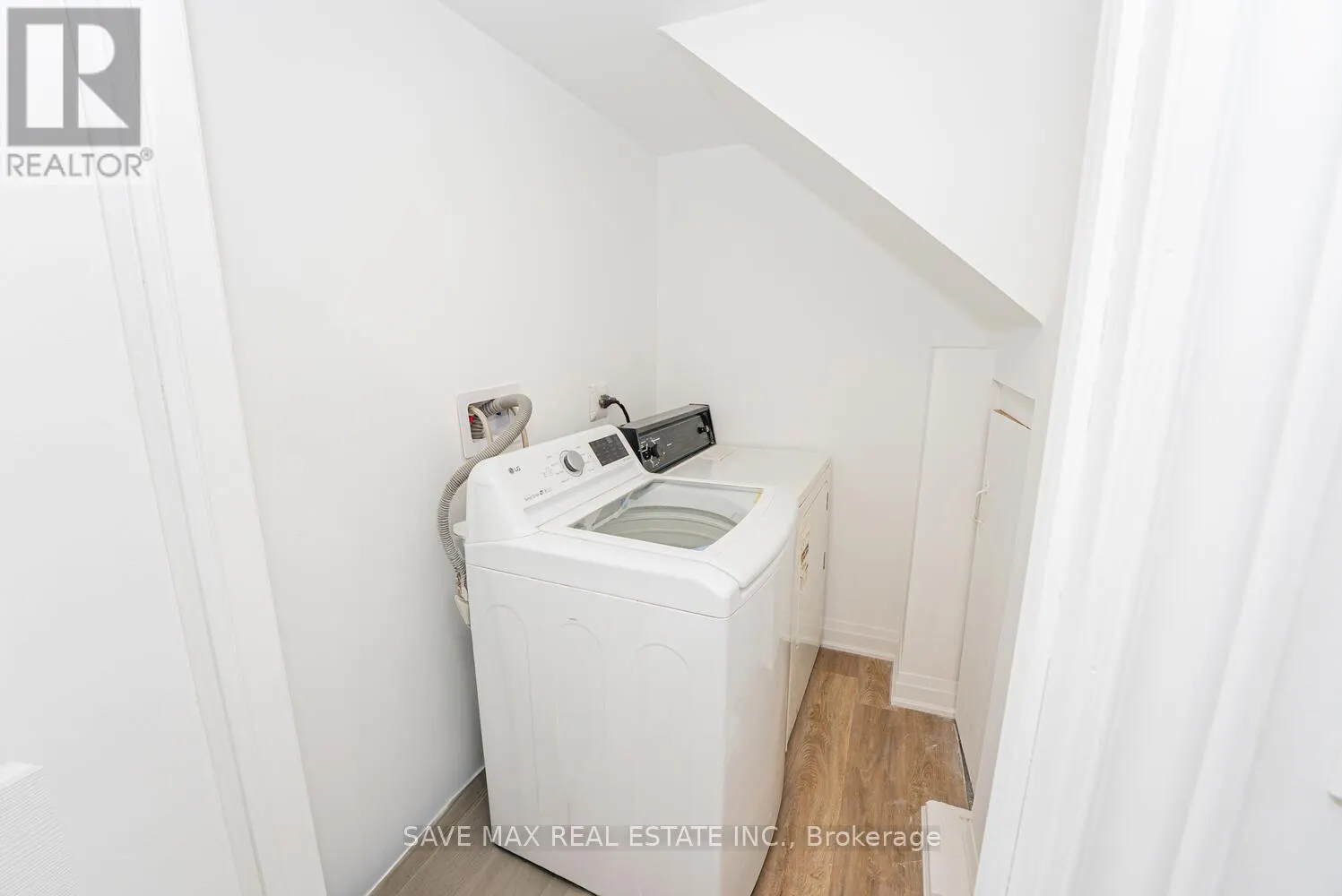 248 WEST 18TH STREET