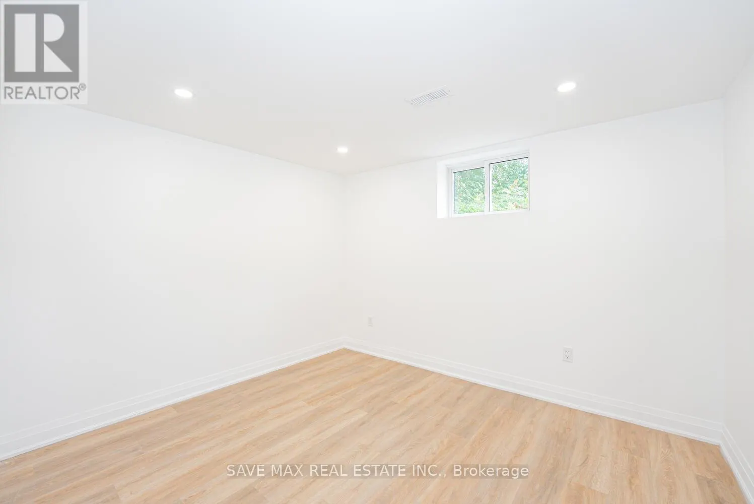248 WEST 18TH STREET