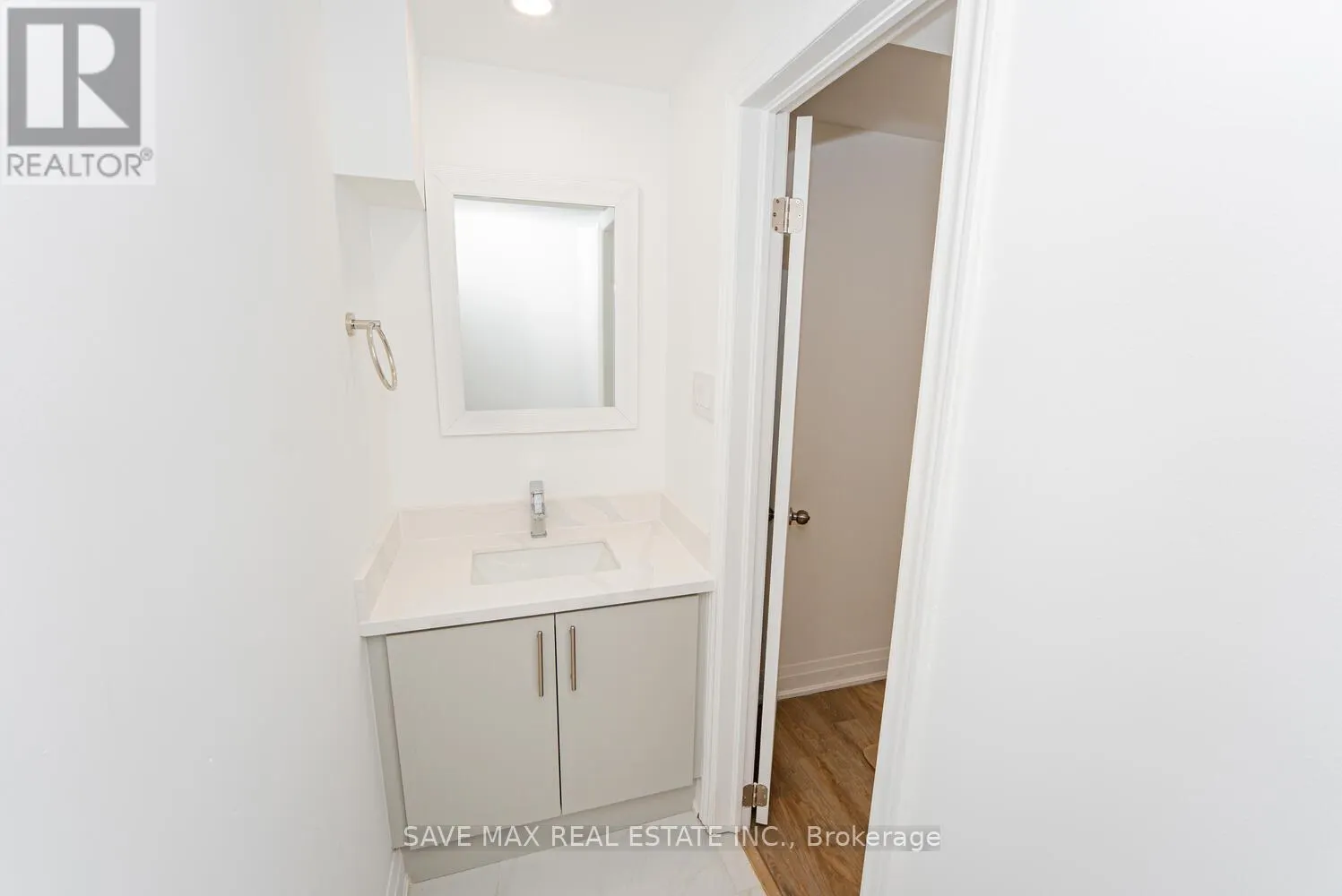 248 WEST 18TH STREET