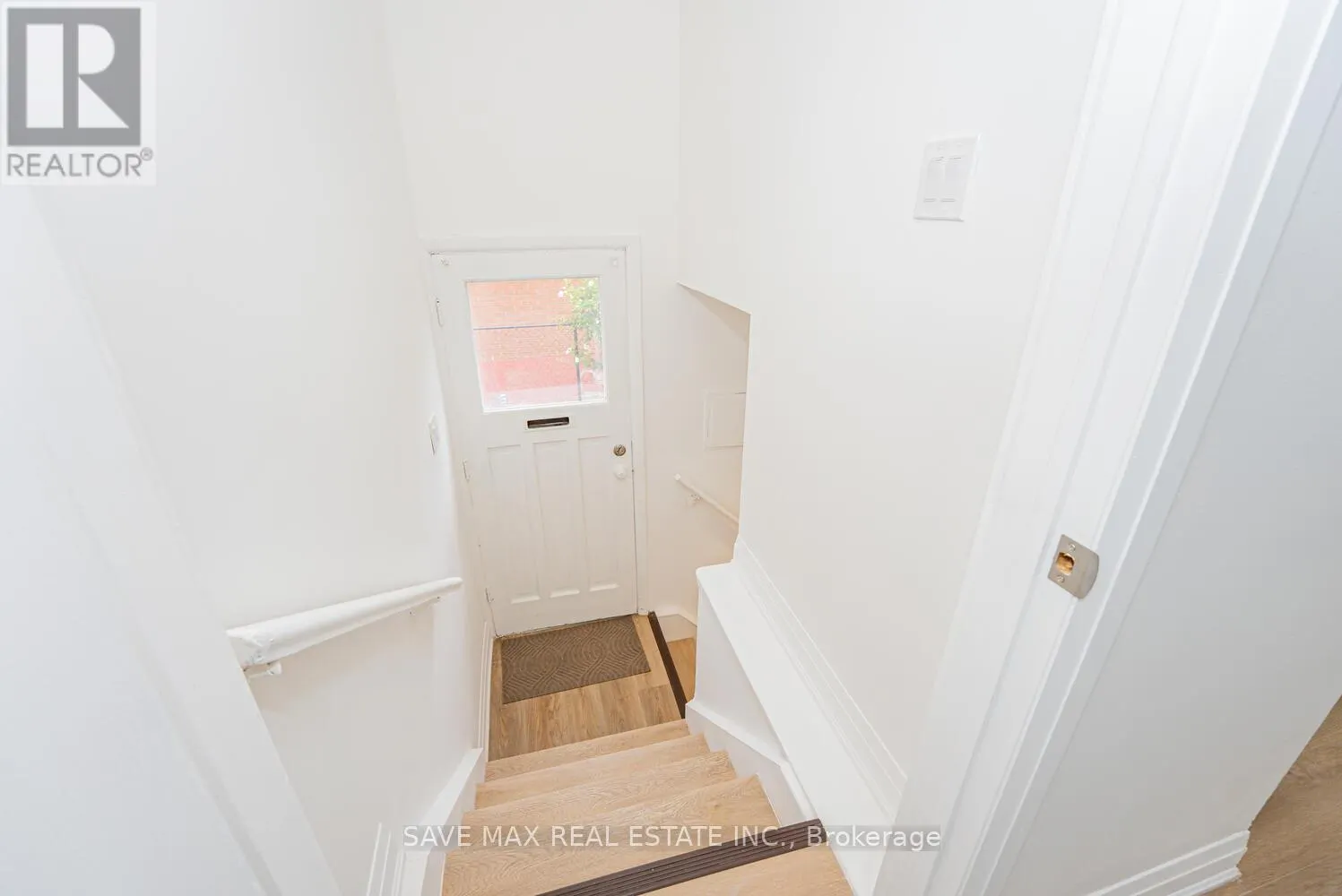 248 WEST 18TH STREET