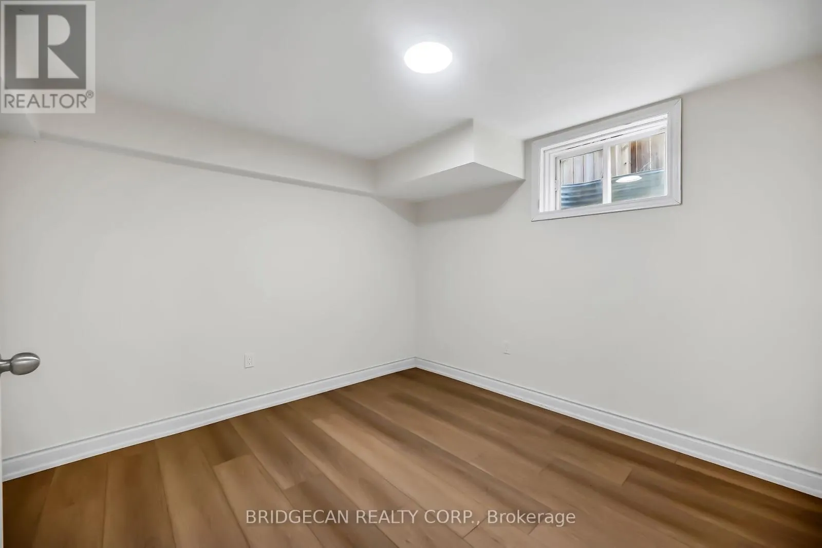 40 DAVINCI BOULEVARD
