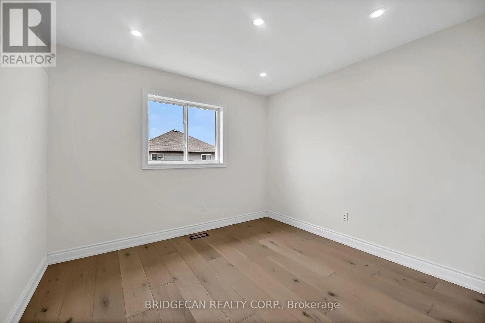 40 DAVINCI BOULEVARD