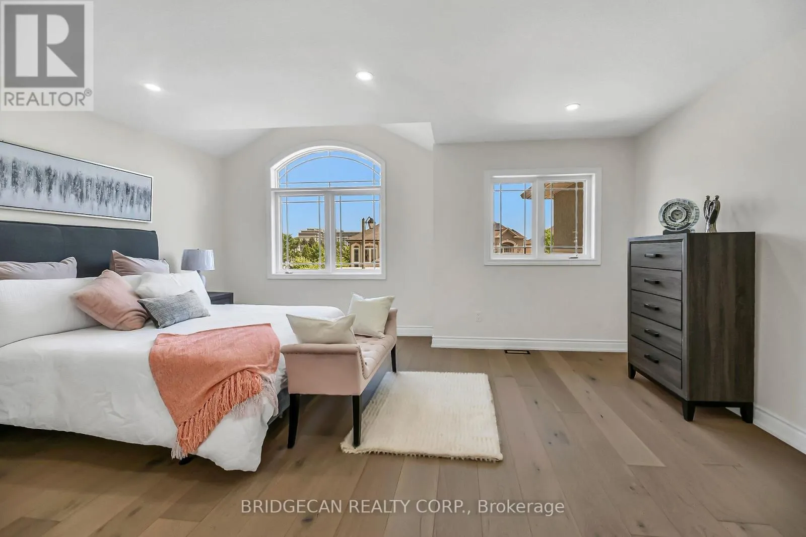40 DAVINCI BOULEVARD