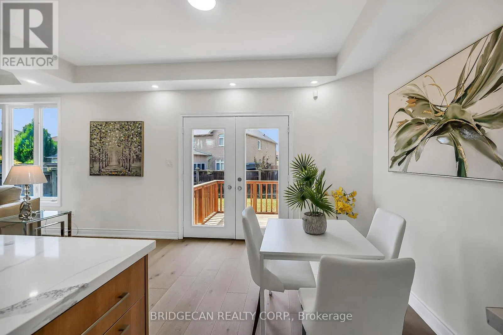 40 DAVINCI BOULEVARD