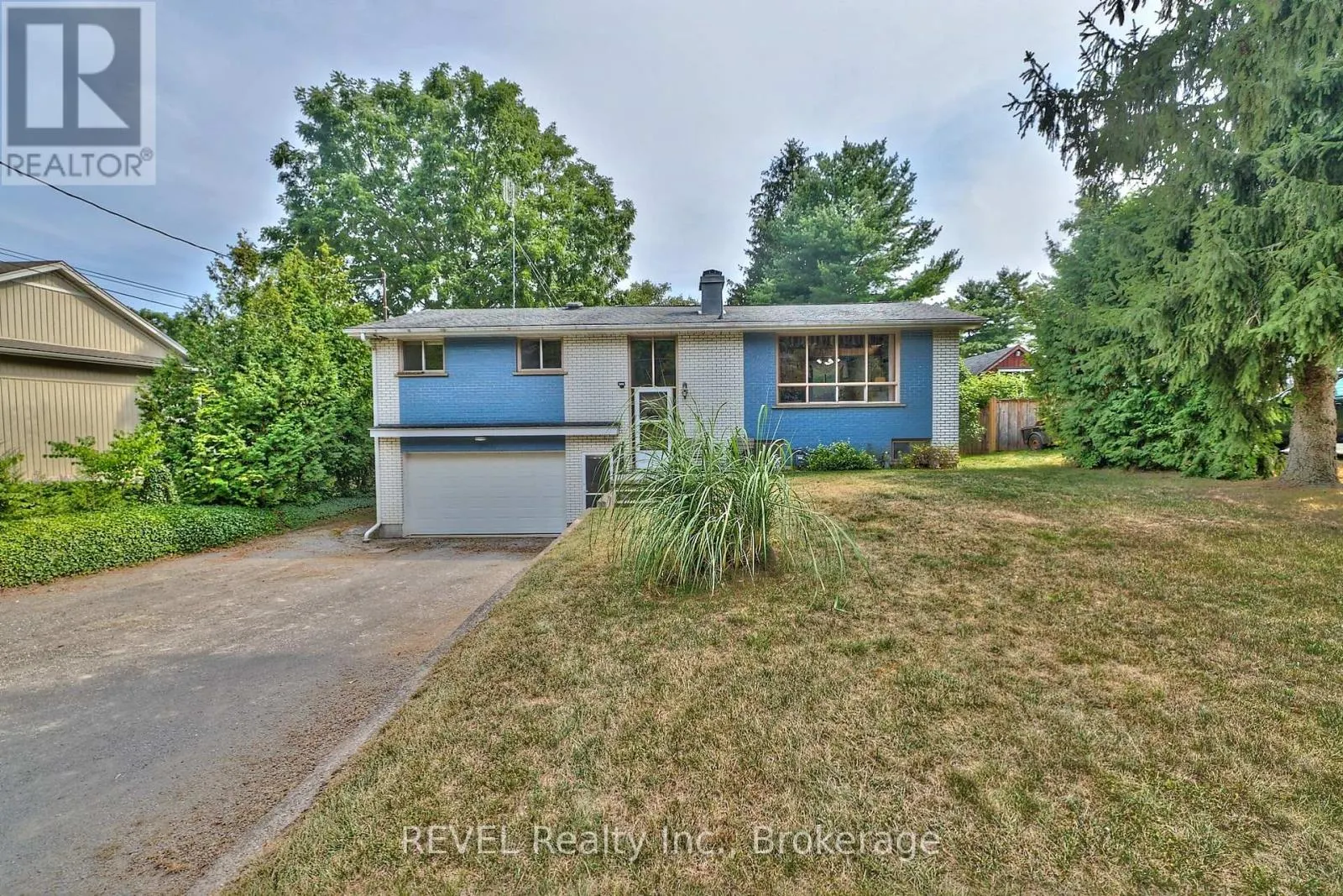 268 CANBORO ROAD