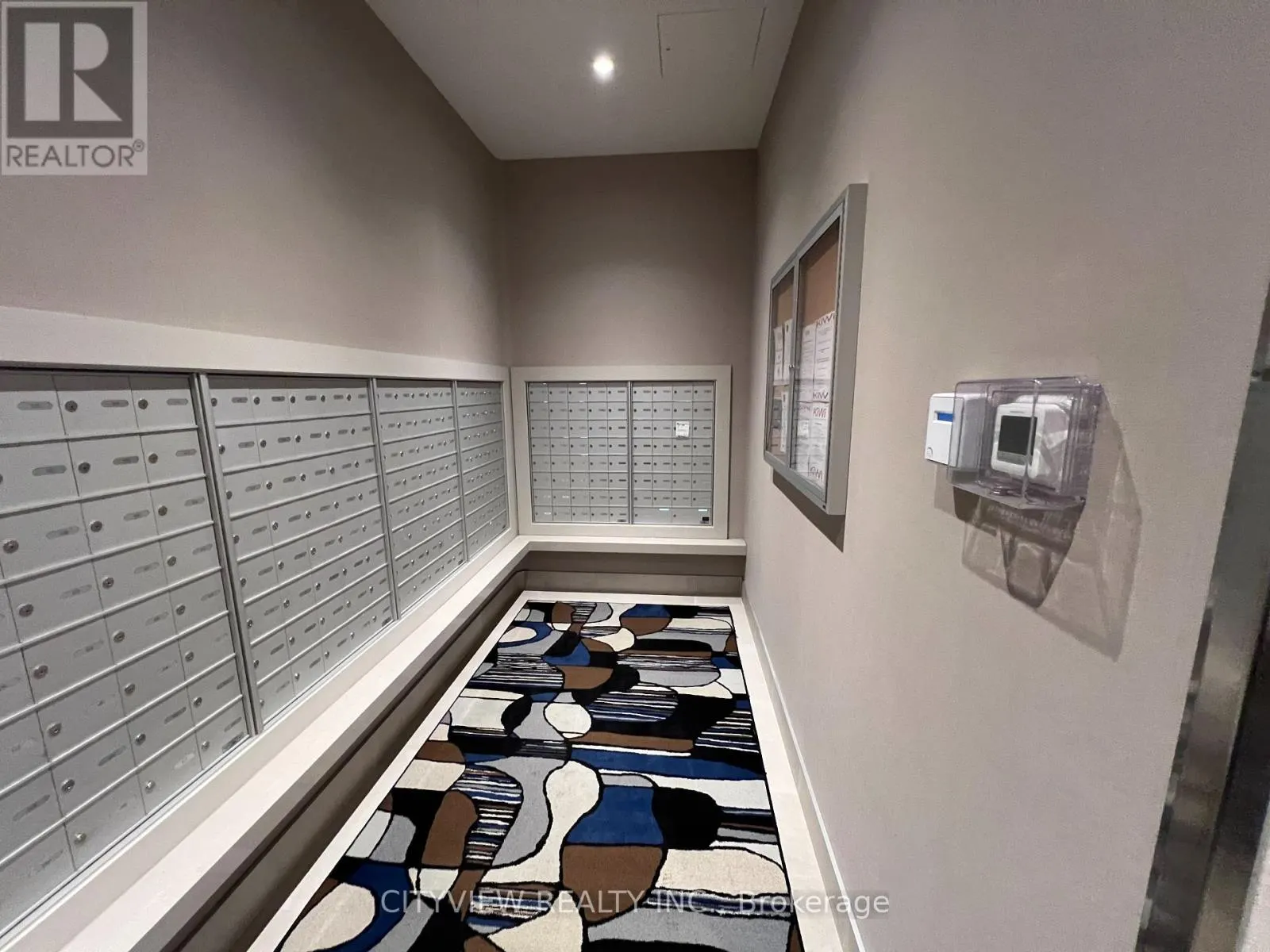 401 - 212 KING WILLIAM STREET