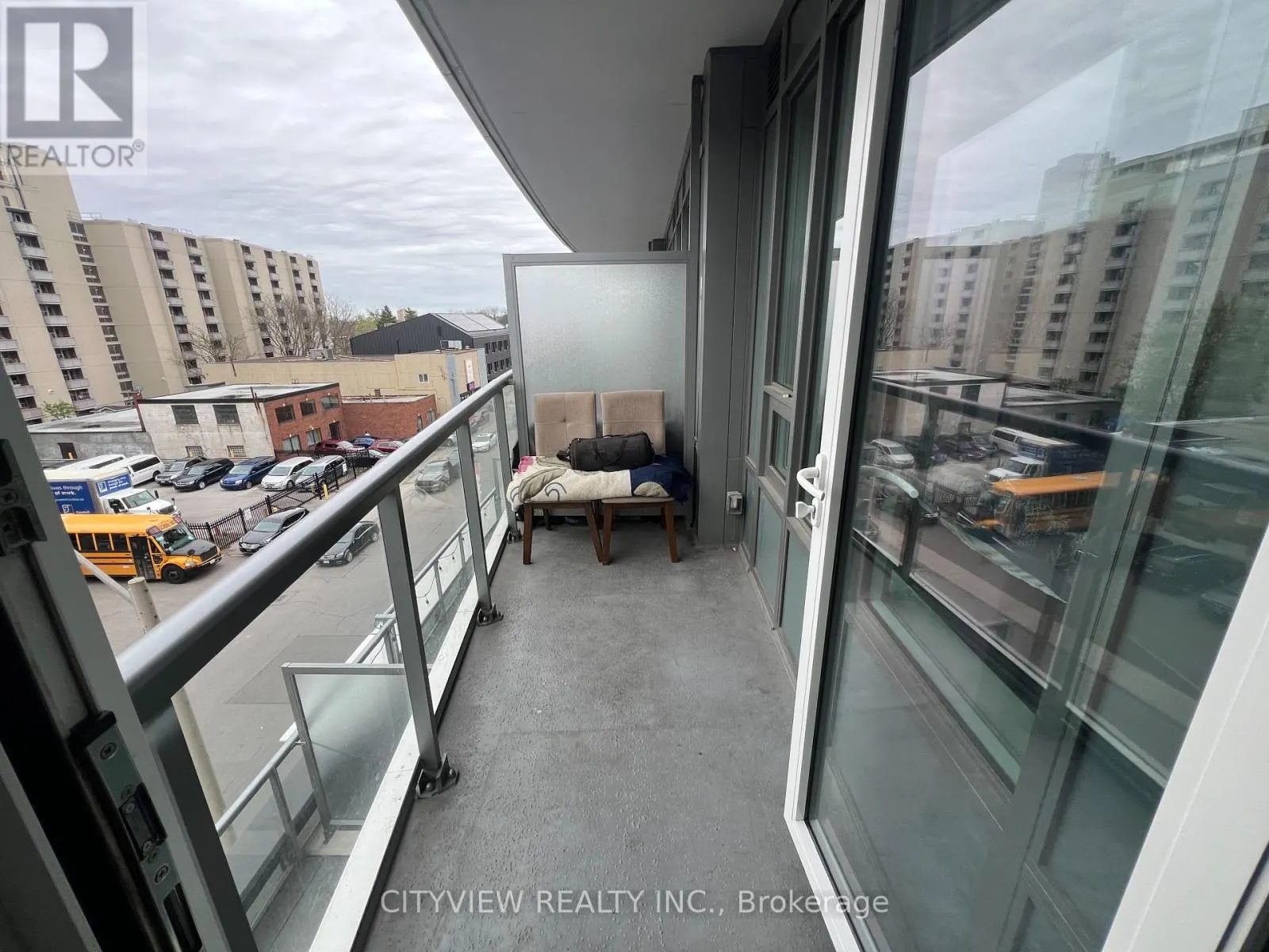 401 - 212 KING WILLIAM STREET