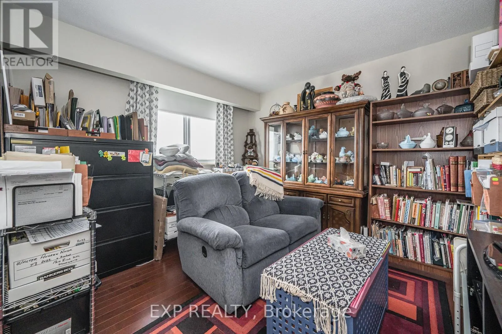 1106 - 250 GLENRIDGE DRIVE S