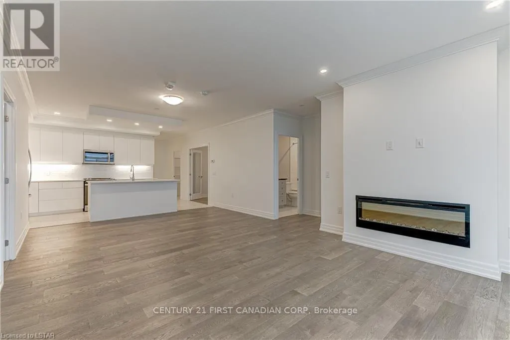 811 - 480 CALLAWAY ROAD, #811
