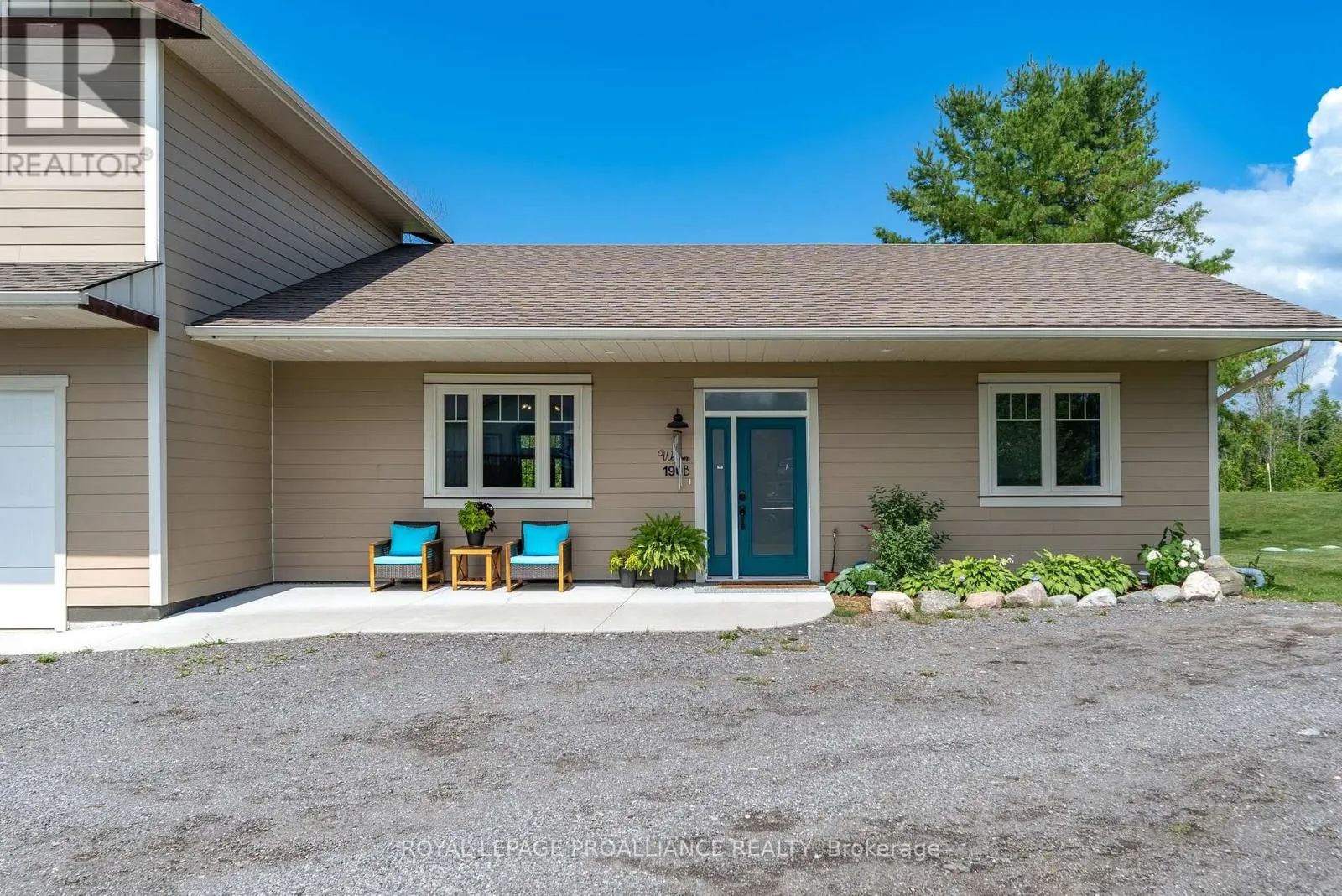 190 LAKESHORE ROAD