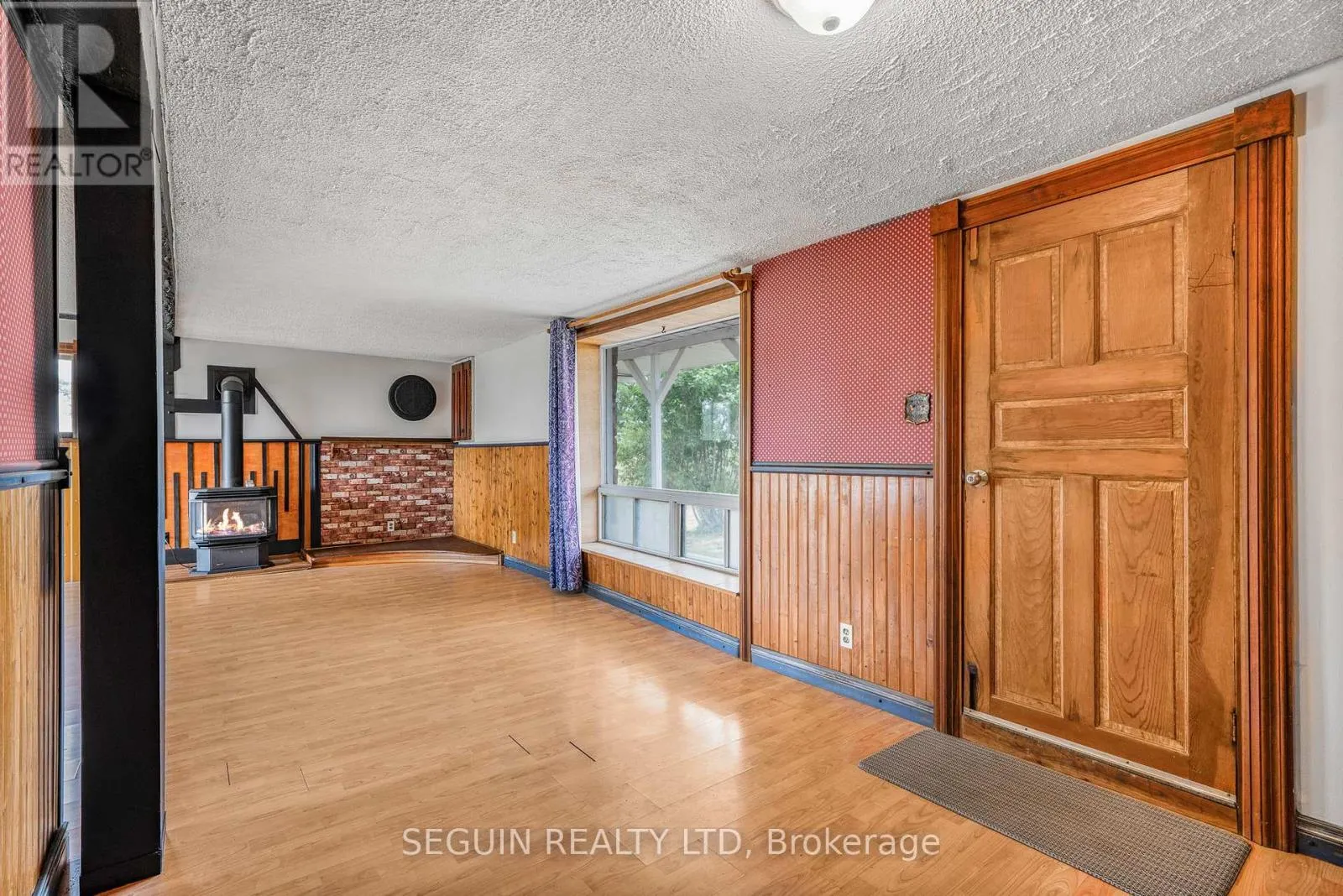 1190 CONC 7 ALFRED CONCESSION