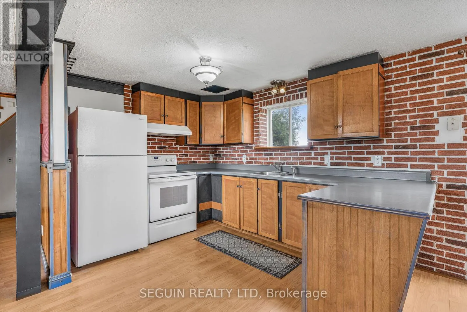 1190 CONC 7 ALFRED CONCESSION