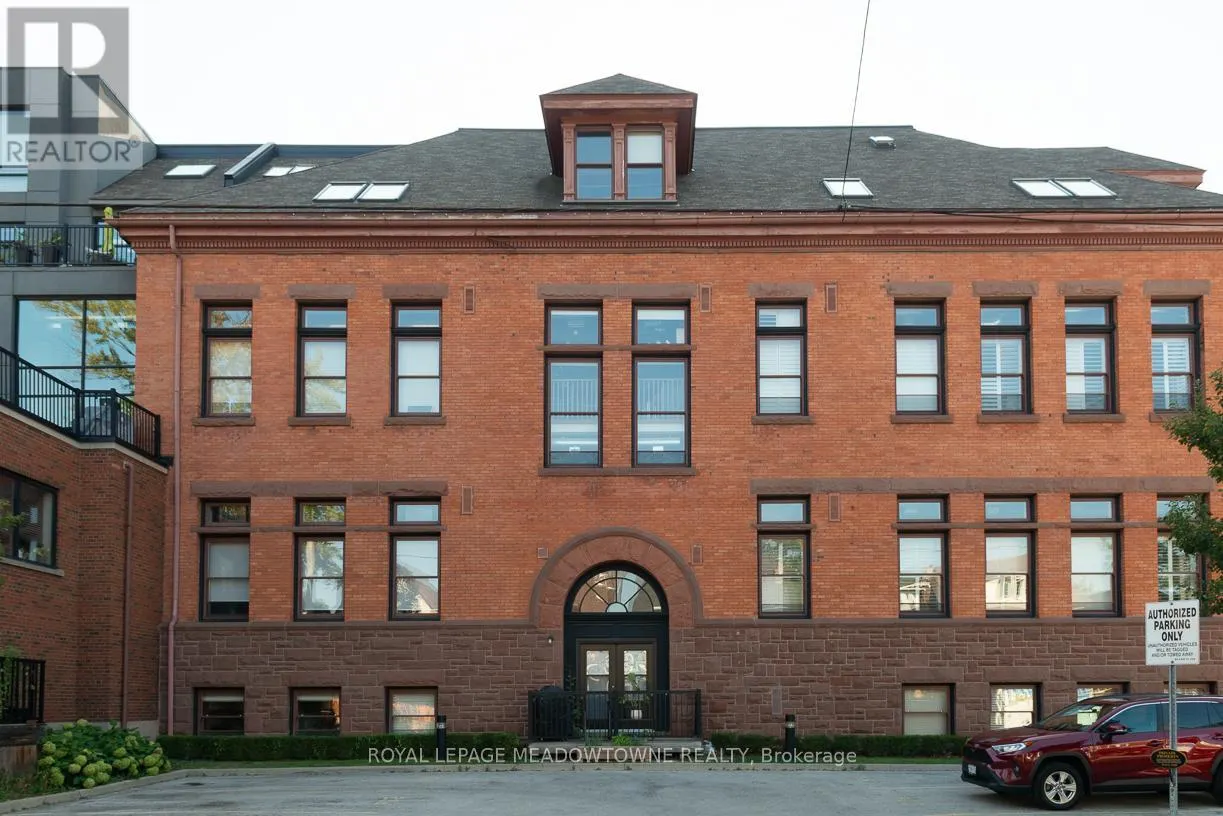 213 - 200 STINSON STREET