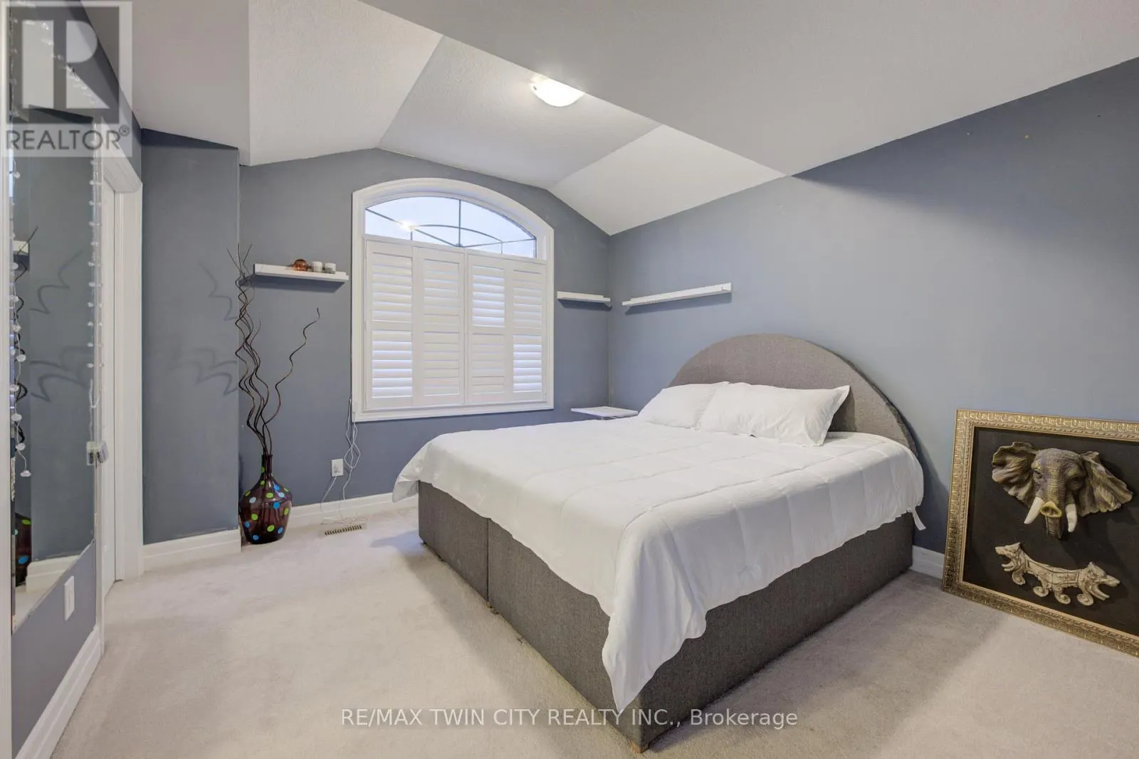 39 WANNAMAKER CRESCENT
