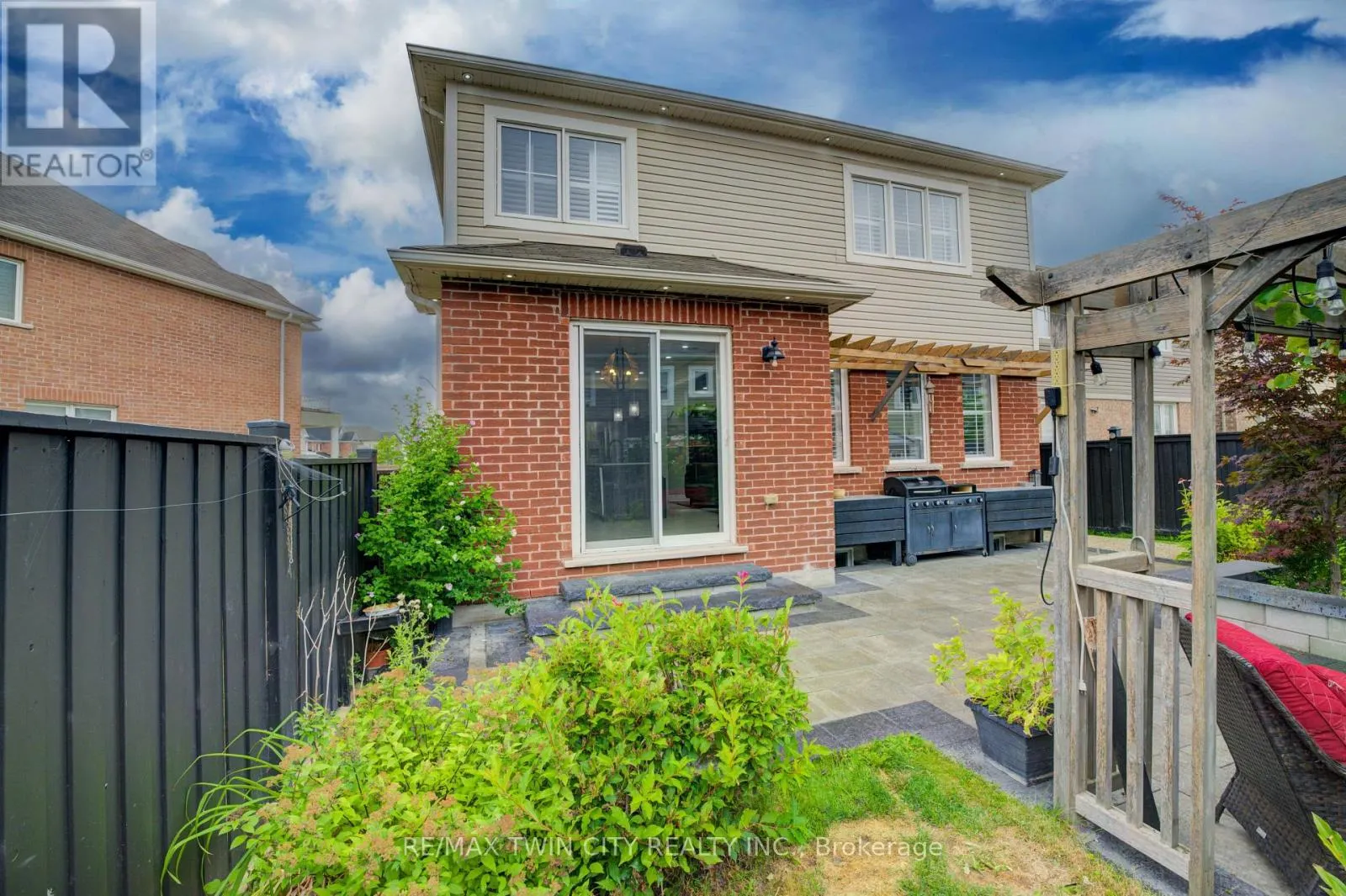 39 WANNAMAKER CRESCENT