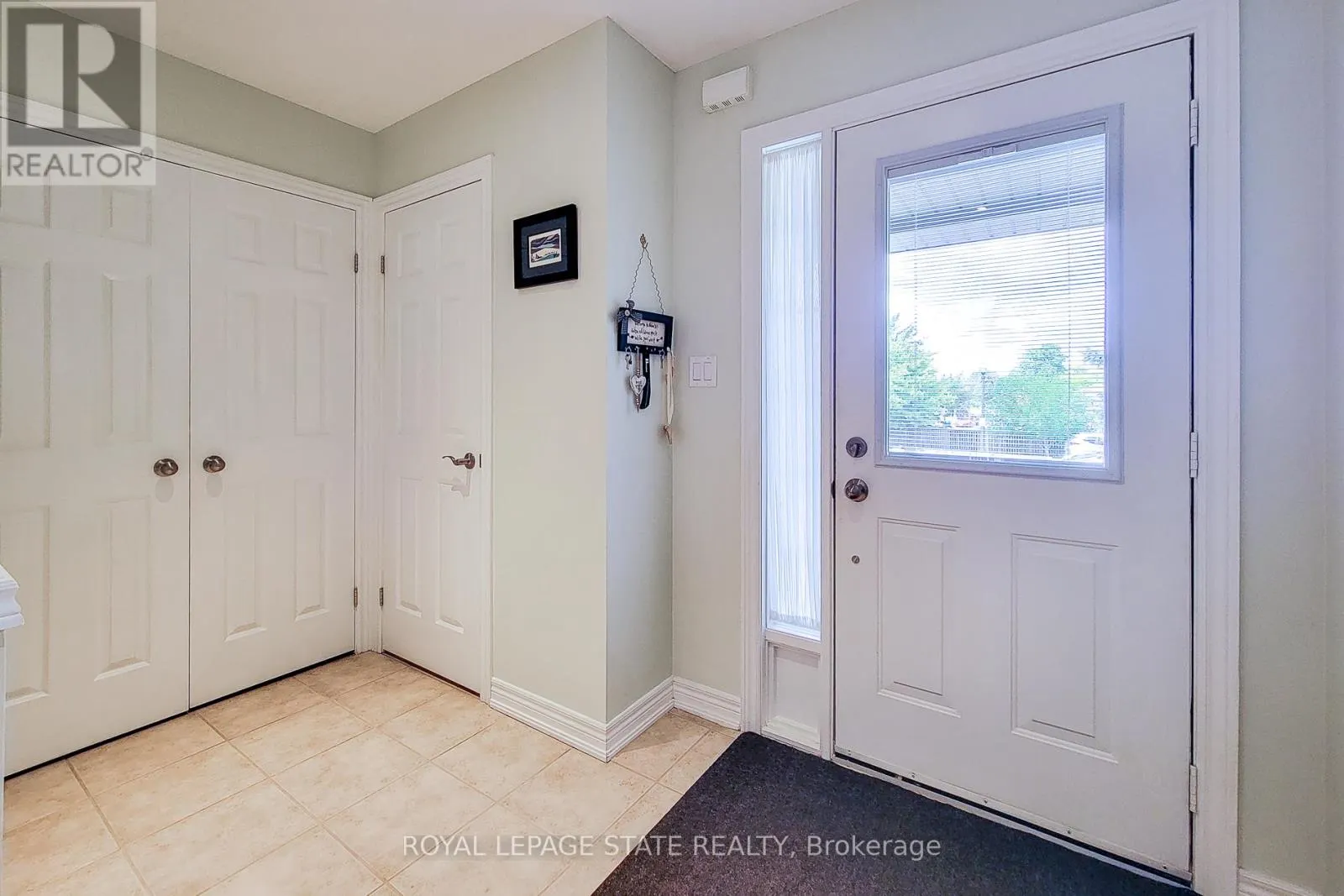 9 - 78 PEACHWOOD CRESCENT