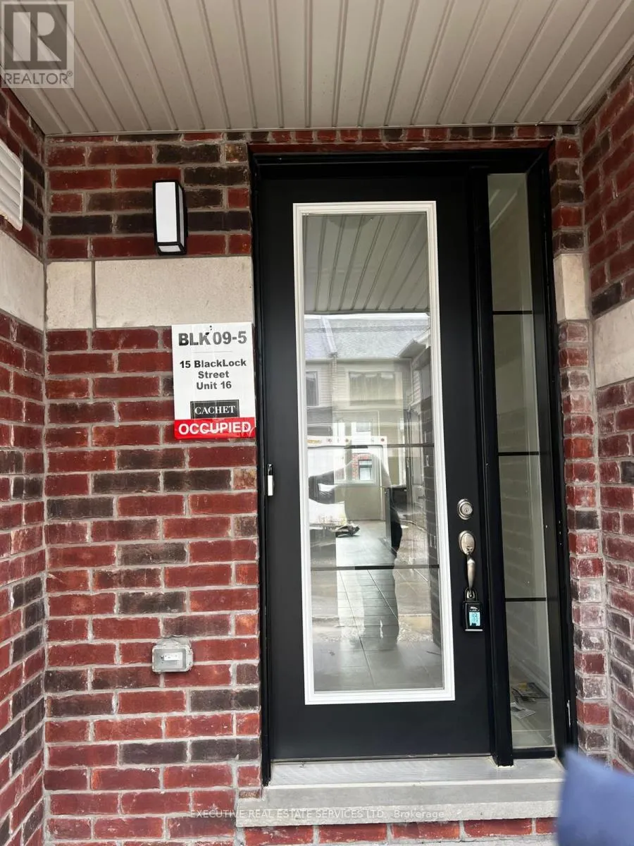 16 - 15 BLACKLOCK STREET