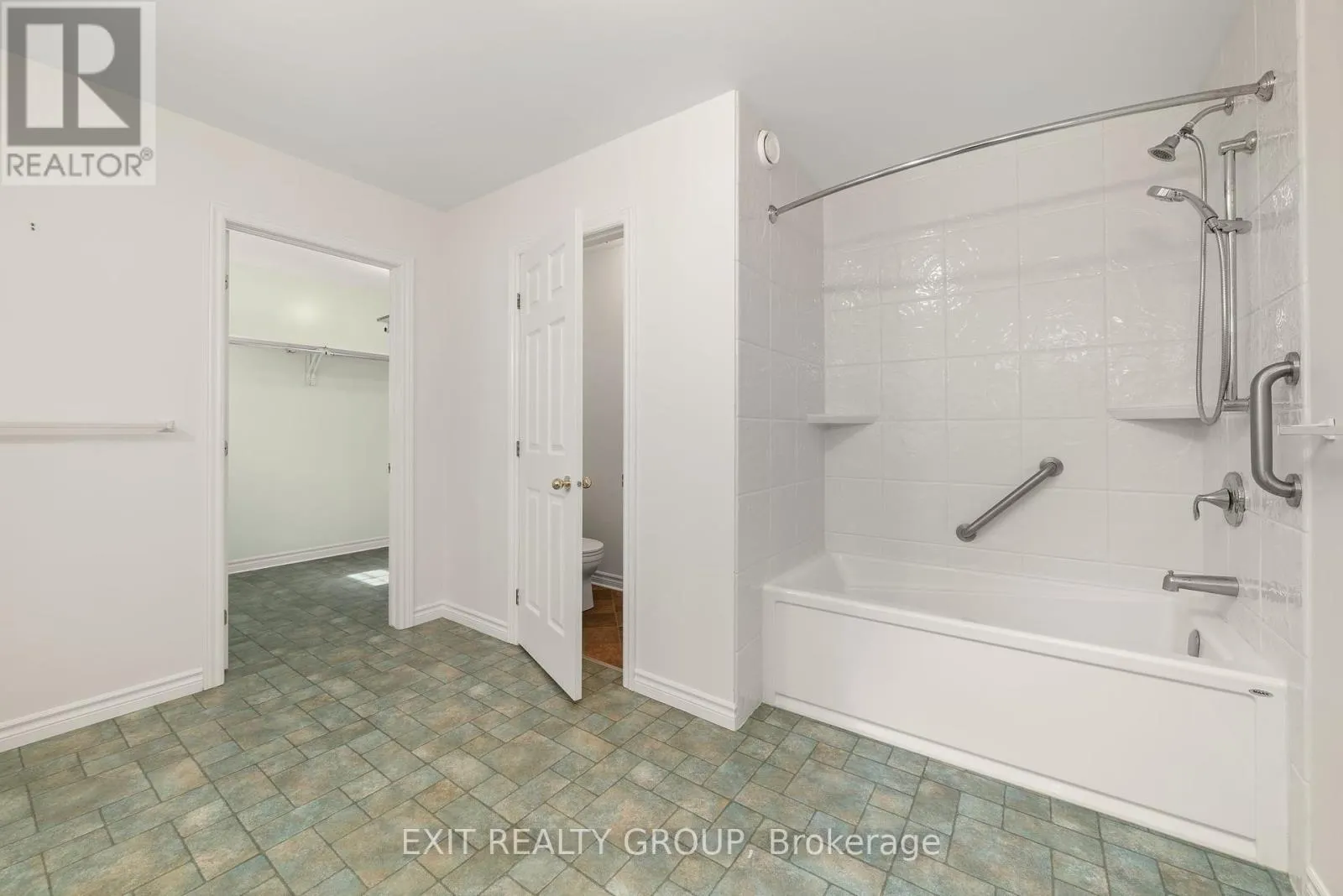 164 BAY BREEZE STREET