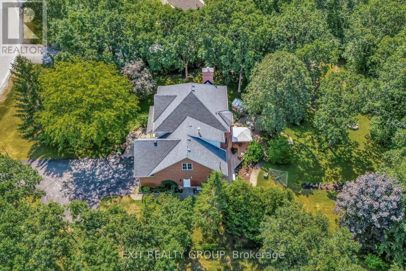 164 BAY BREEZE STREET
