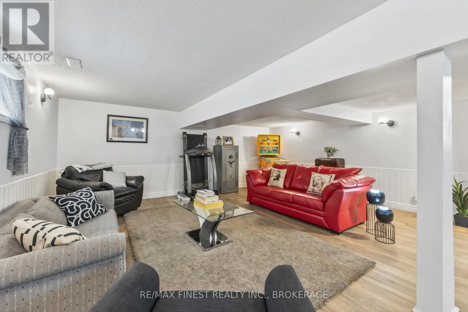 1303 ROCKWOOD DRIVE
