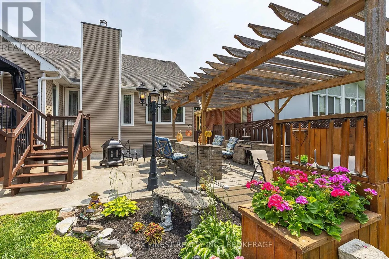 1303 ROCKWOOD DRIVE