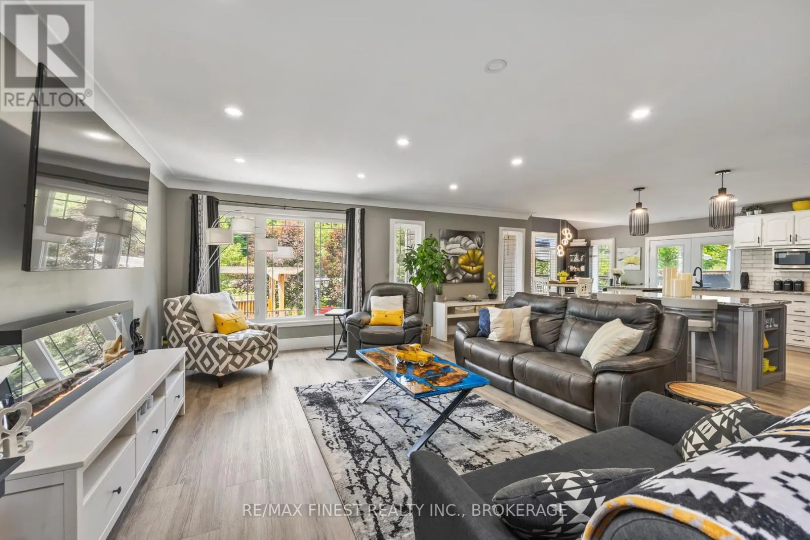 1303 ROCKWOOD DRIVE