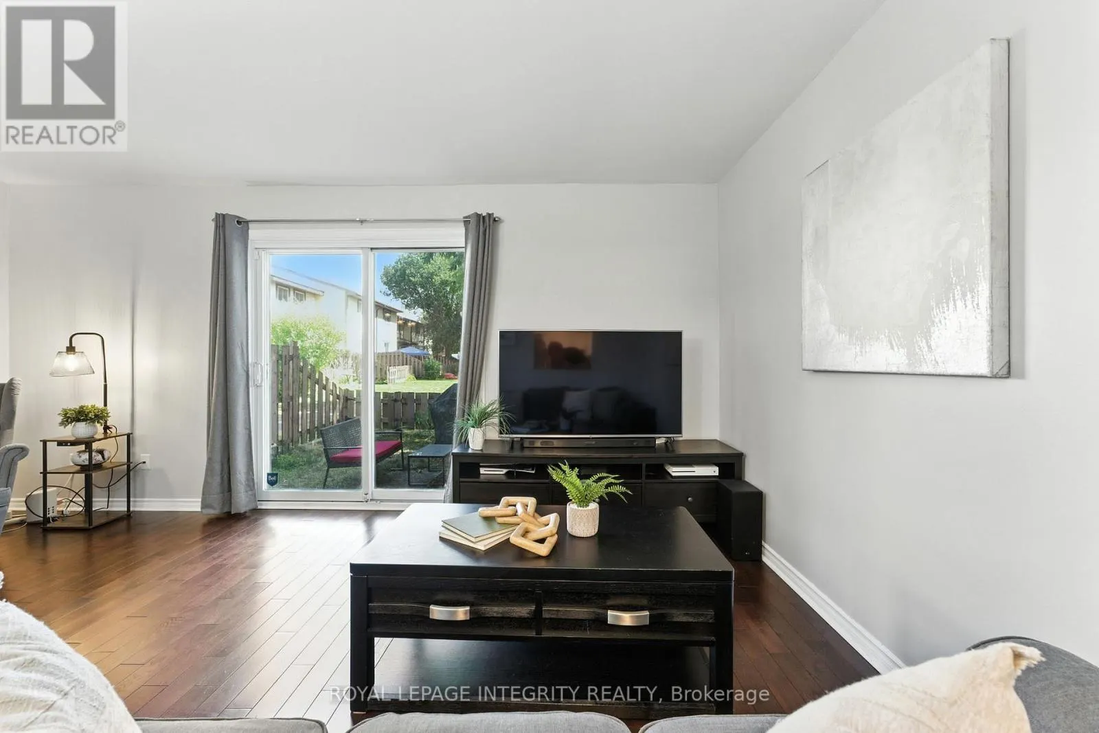 1 BANEBERRY CRESCENT