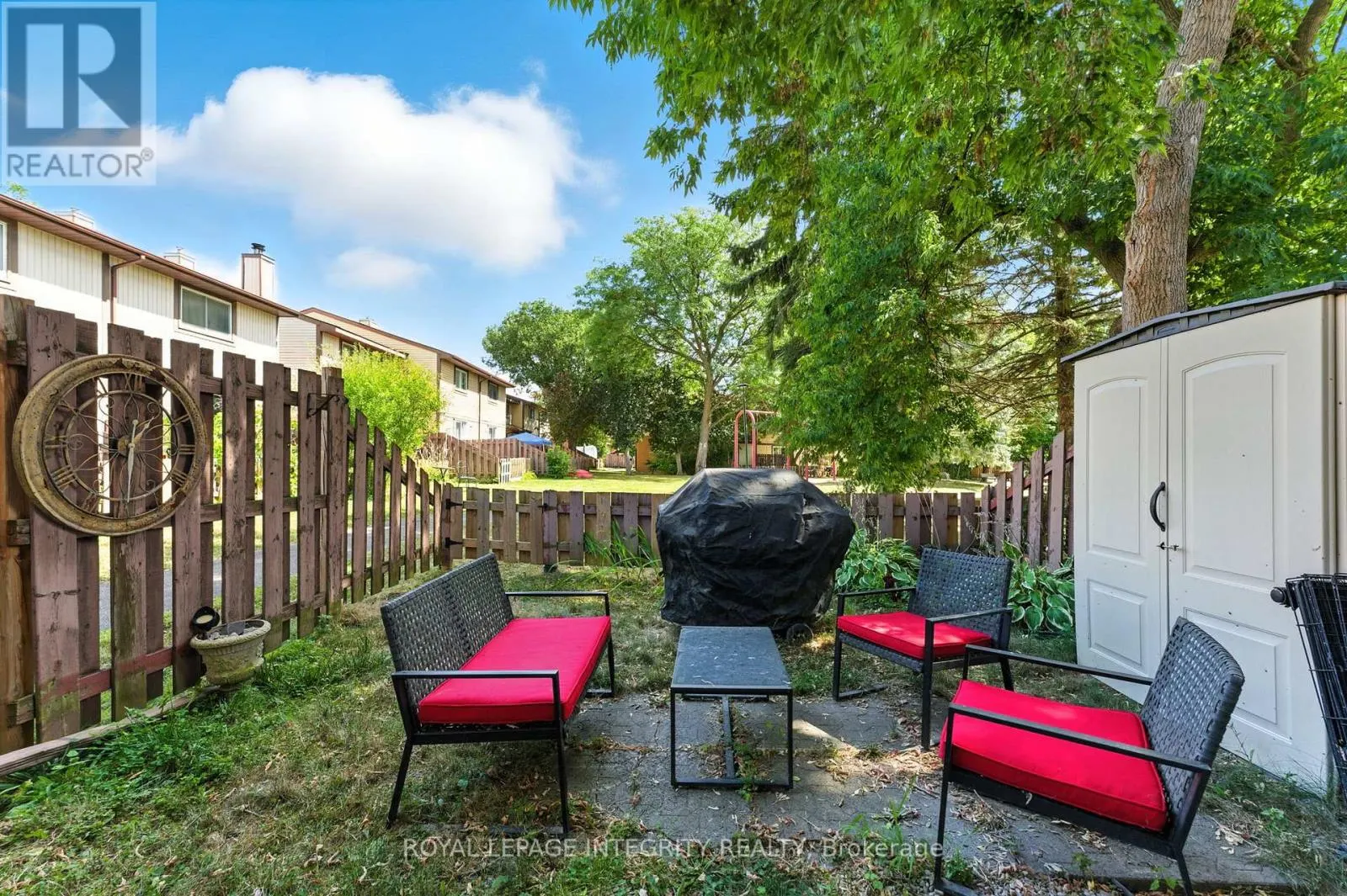 1 BANEBERRY CRESCENT