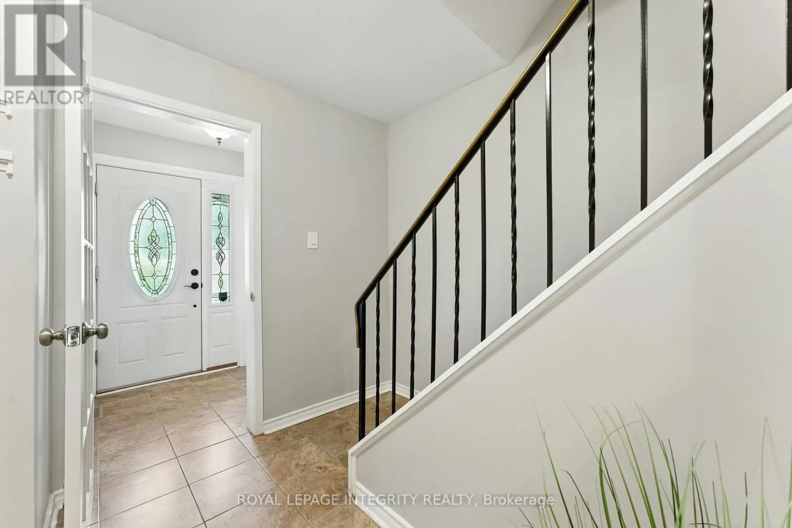 1 BANEBERRY CRESCENT