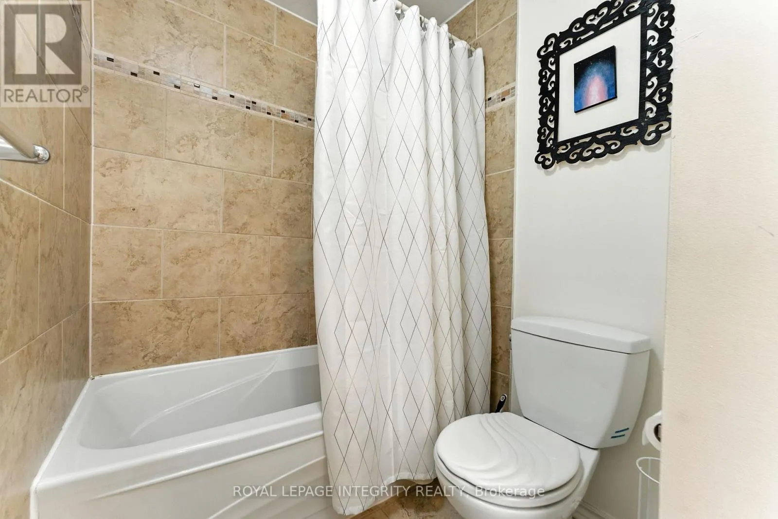 1 BANEBERRY CRESCENT