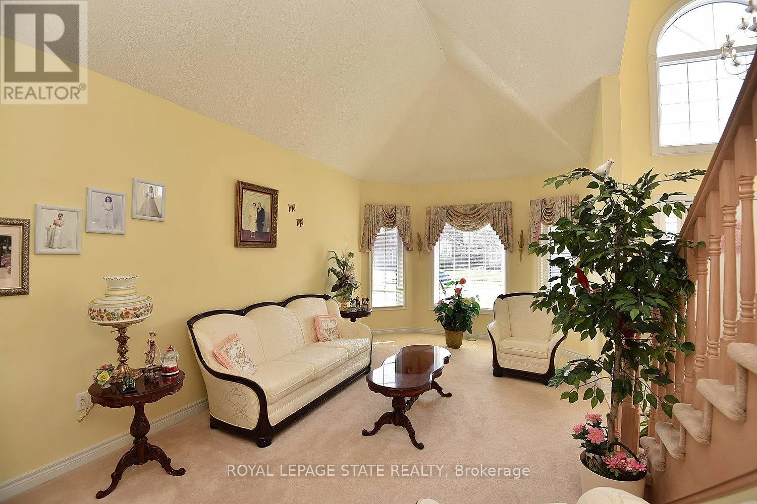 13 CHIANTI CRESCENT