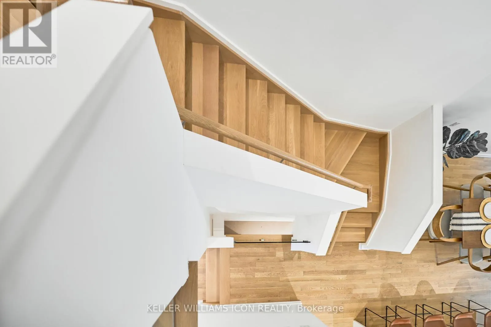192 LARIMAR CIRCLE