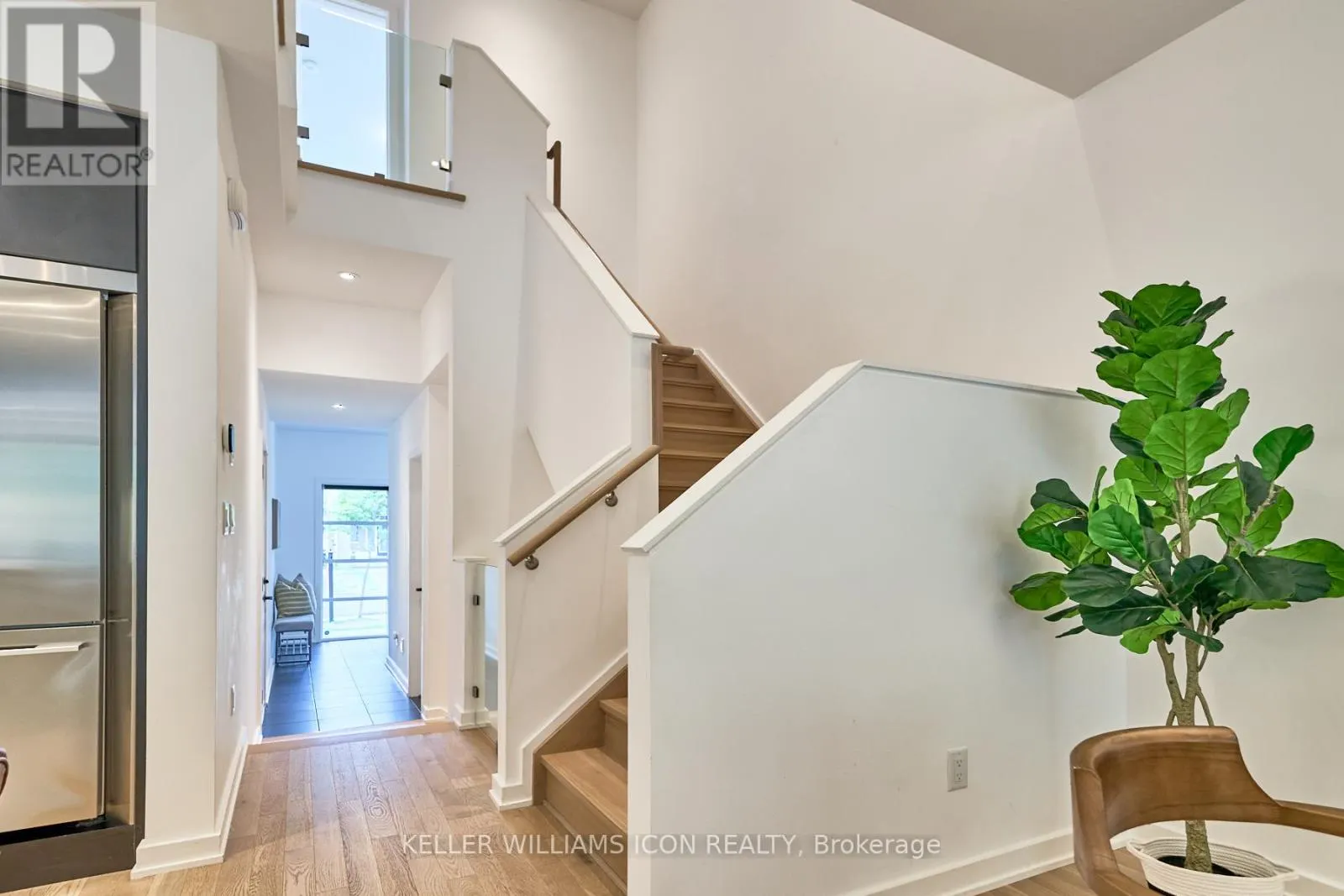 192 LARIMAR CIRCLE