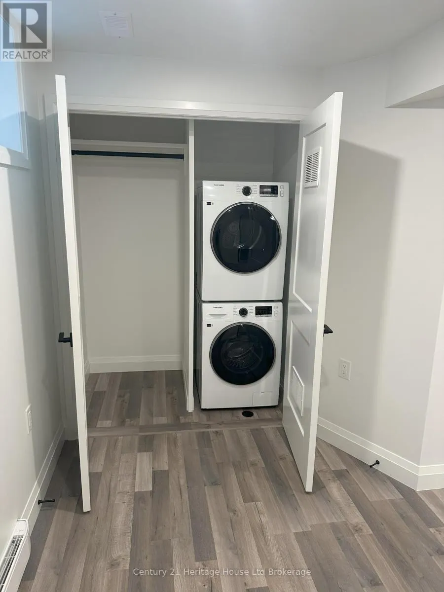 2 - 30 ZEFFER PLACE, #2
