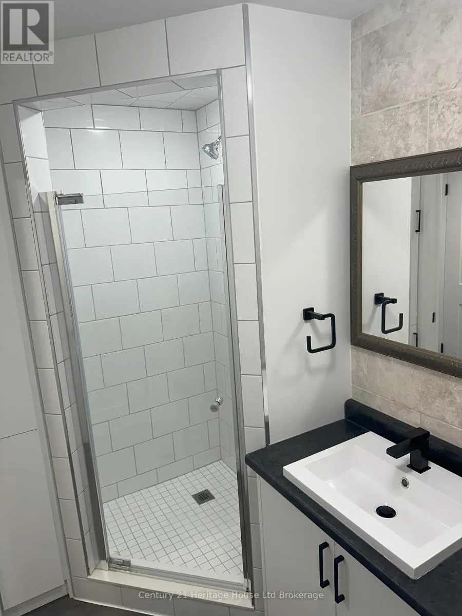 2 - 30 ZEFFER PLACE, #2
