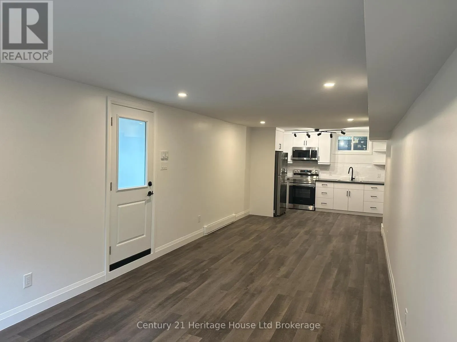 2 - 30 ZEFFER PLACE, #2