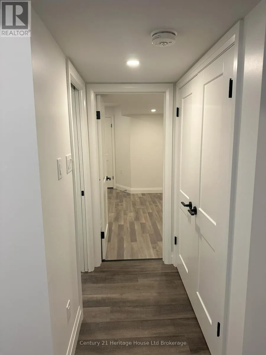 2 - 30 ZEFFER PLACE, #2