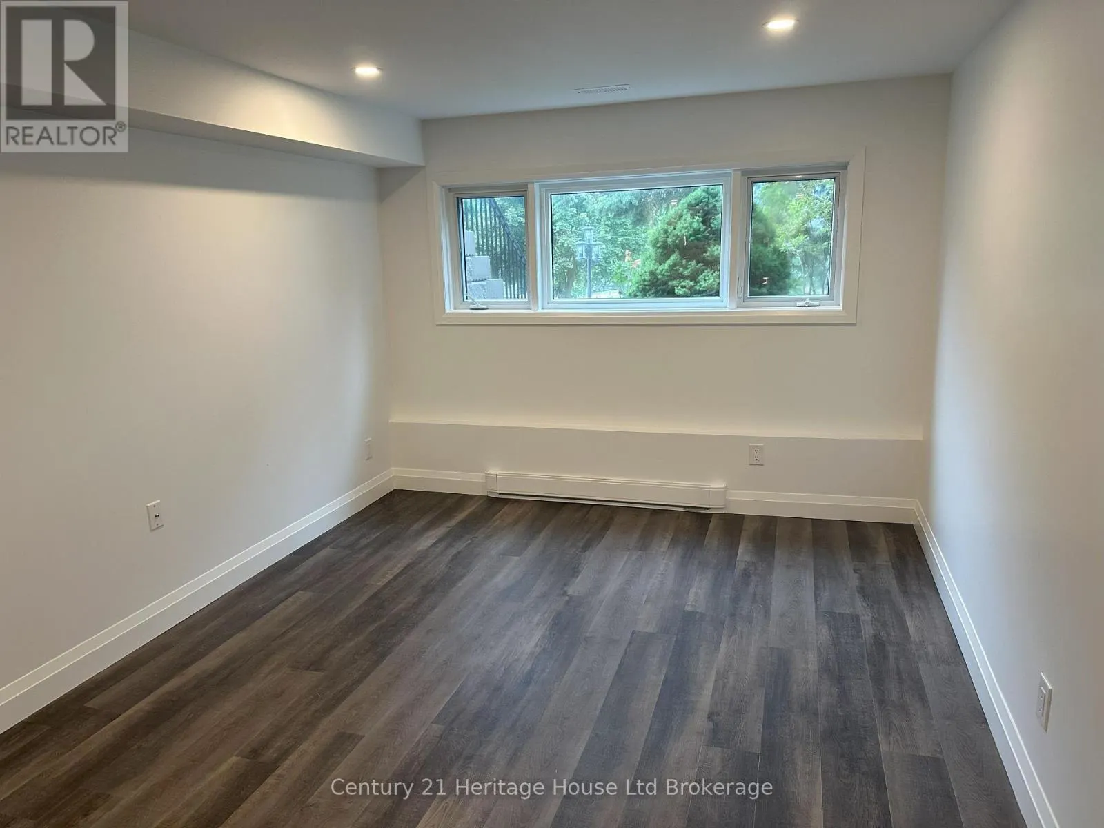 2 - 30 ZEFFER PLACE, #2