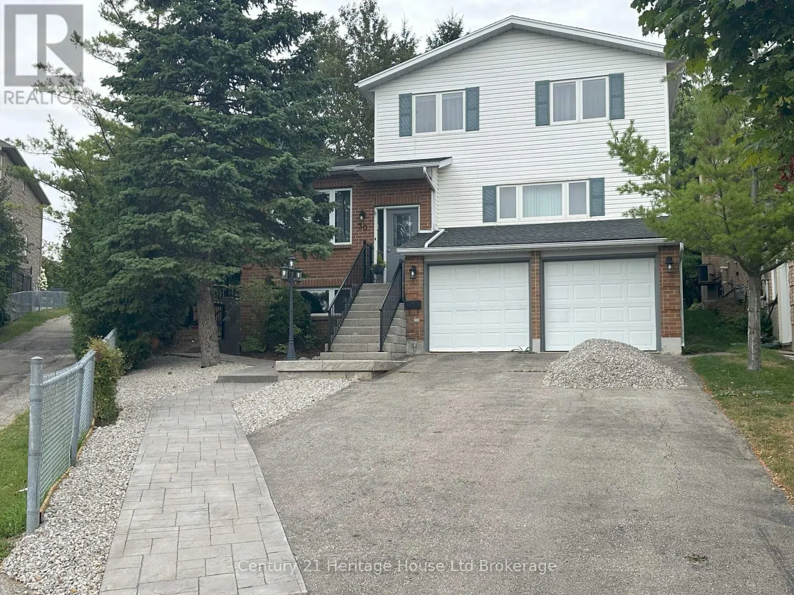 2 - 30 ZEFFER PLACE, #2